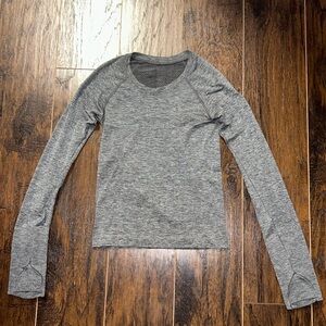 Swiftly Tech Long-Sleeve Shirt